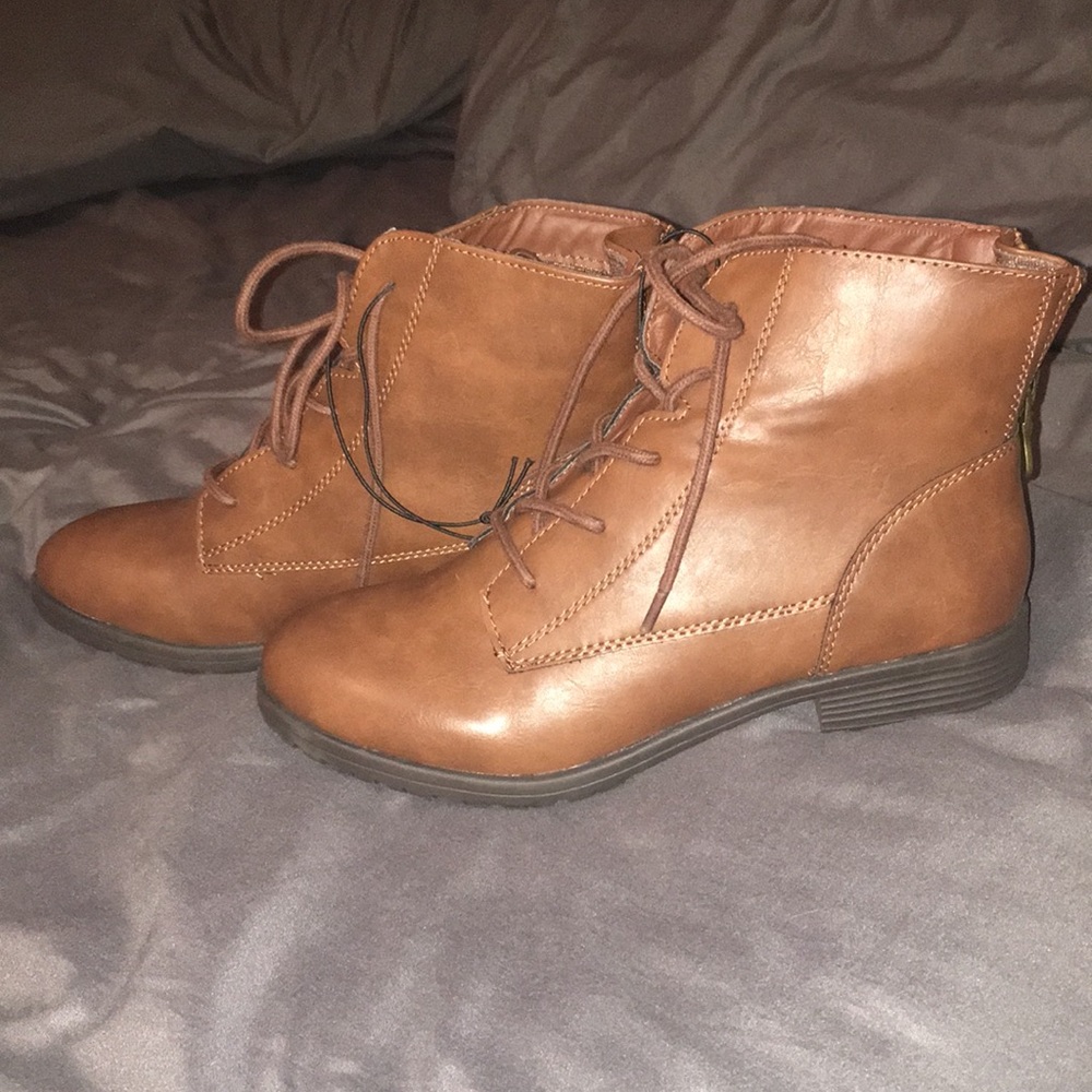 brown faux leather booties! Great condition!